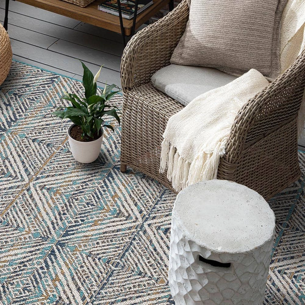 Tahoe Quilt Blue 8 ft. x 10 ft. Geometric Indoor/Outdoor Area Rug by Mohawk Home 5 Tahoe Quilt Blue 8 ft. x 10 ft. Geometric Indoor/Outdoor Area Rug by Mohawk Home - Image 3